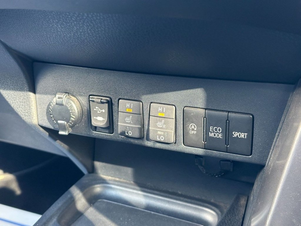 Used Toyota RAV4 2016 for sale - 77835992: Photo 21