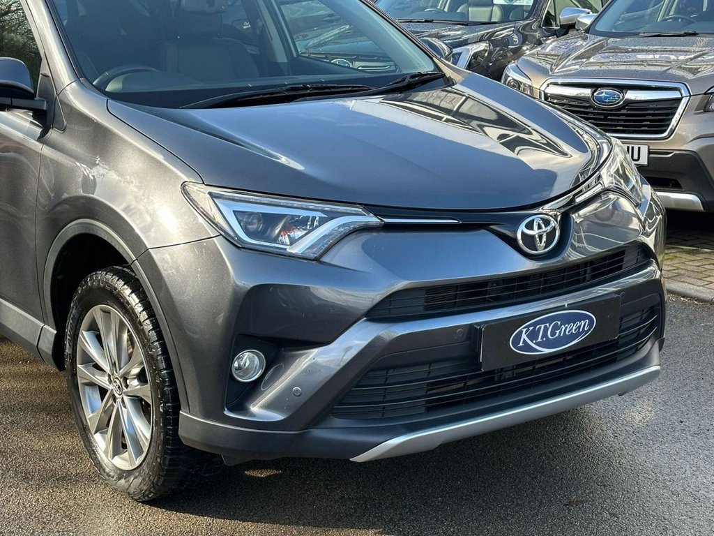 Used Toyota RAV4 2016 for sale - 77835992: Photo 9