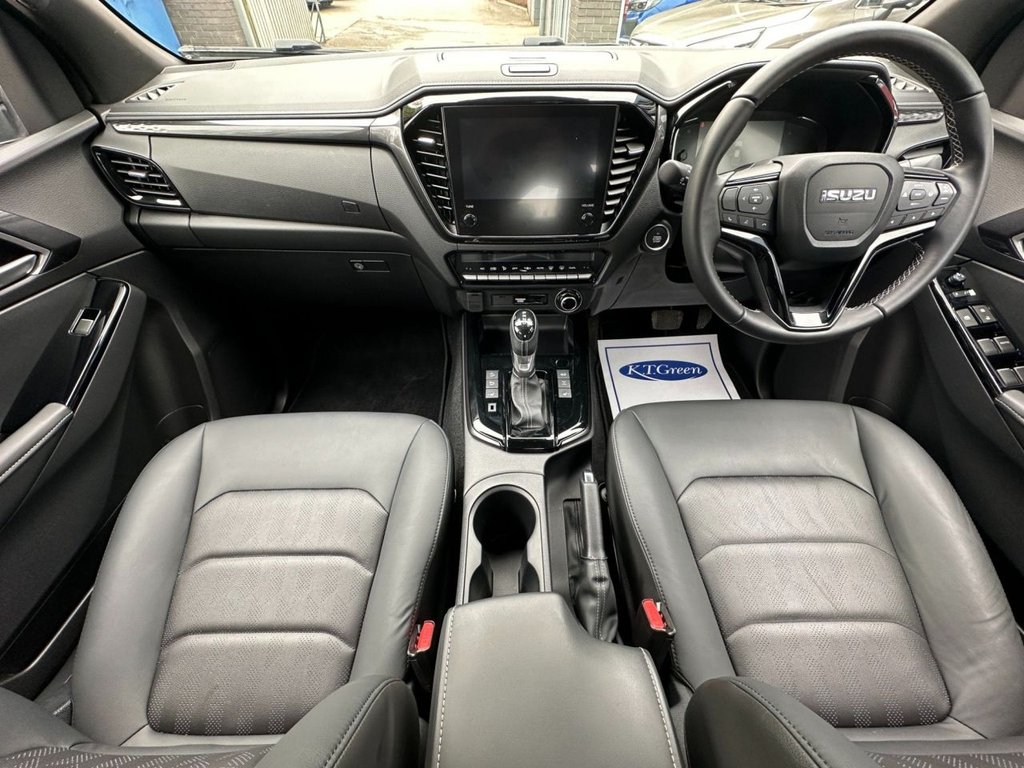 Used Isuzu D-Max 2024 for sale - 76631972: Photo 9