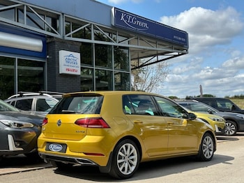 Used Volkswagen Golf 2017 for sale - 79289209: Photo