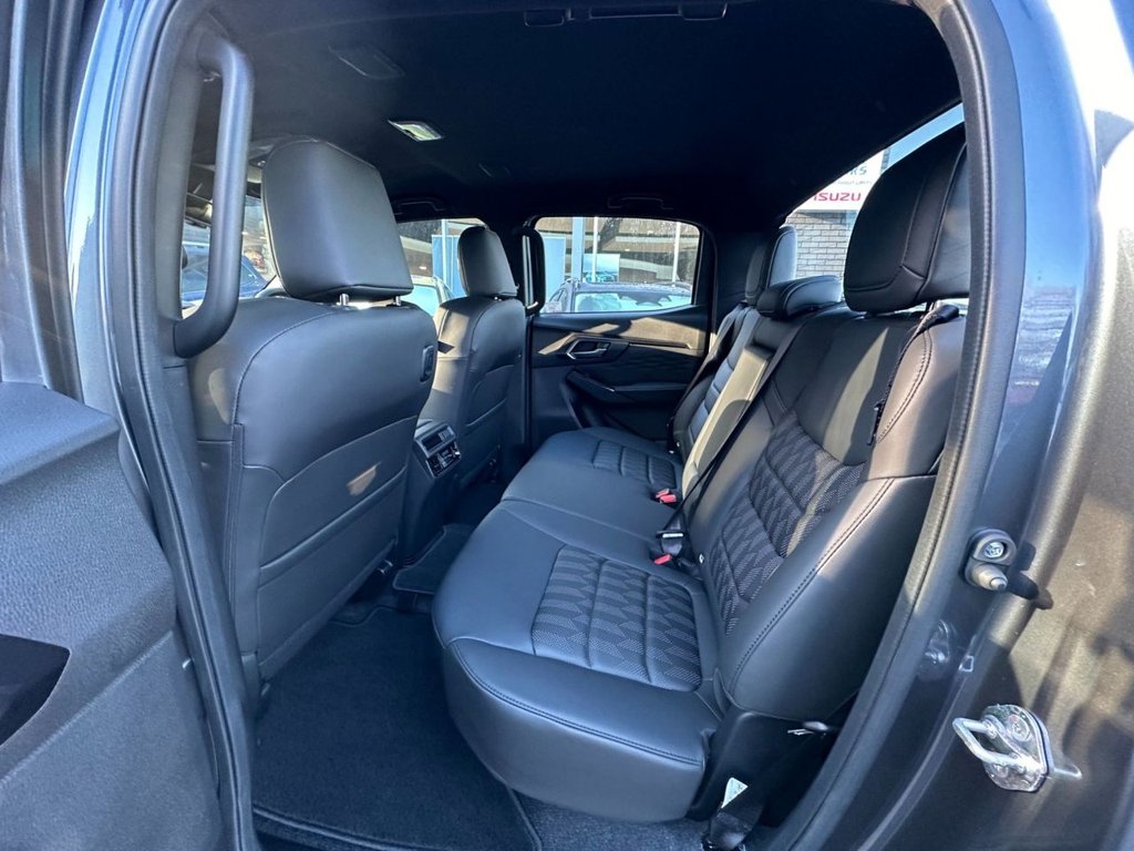 Used Isuzu D-Max 2025 for sale - 77558052: Photo 12