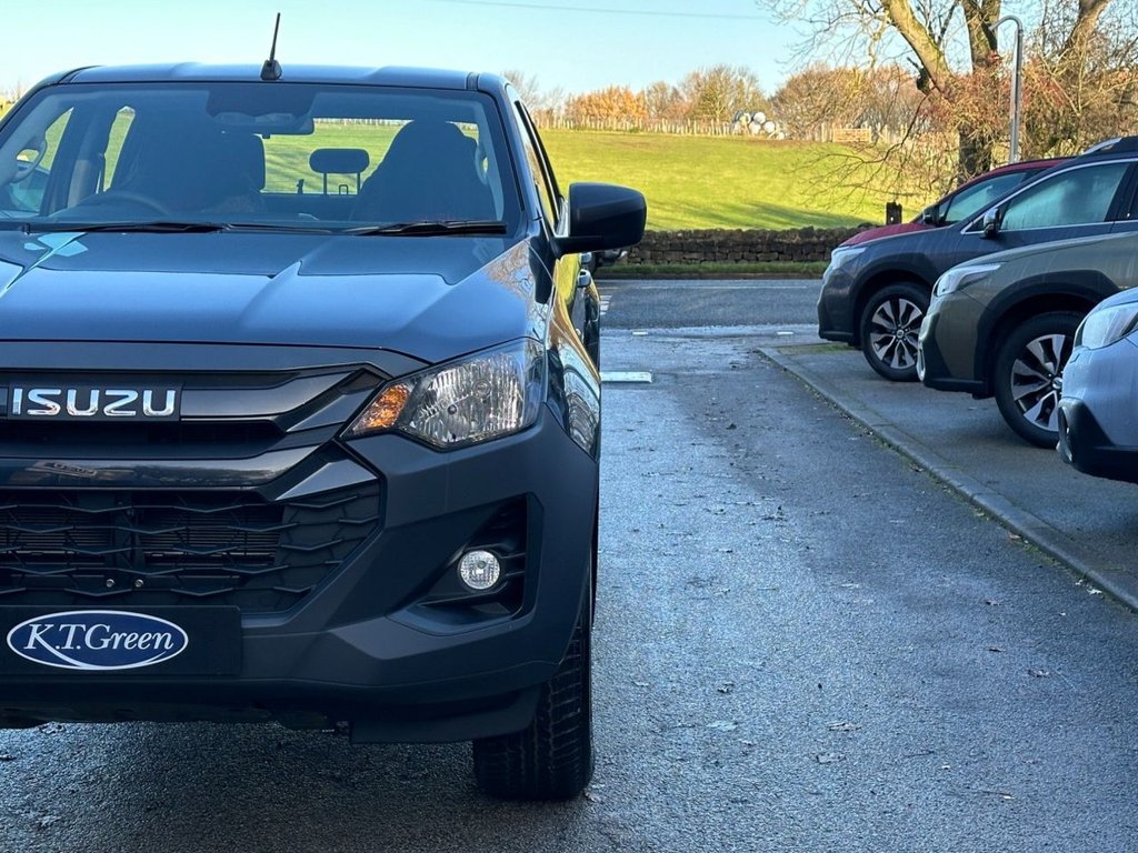 Used Isuzu D-Max 2025 for sale - 76962693: Photo 31