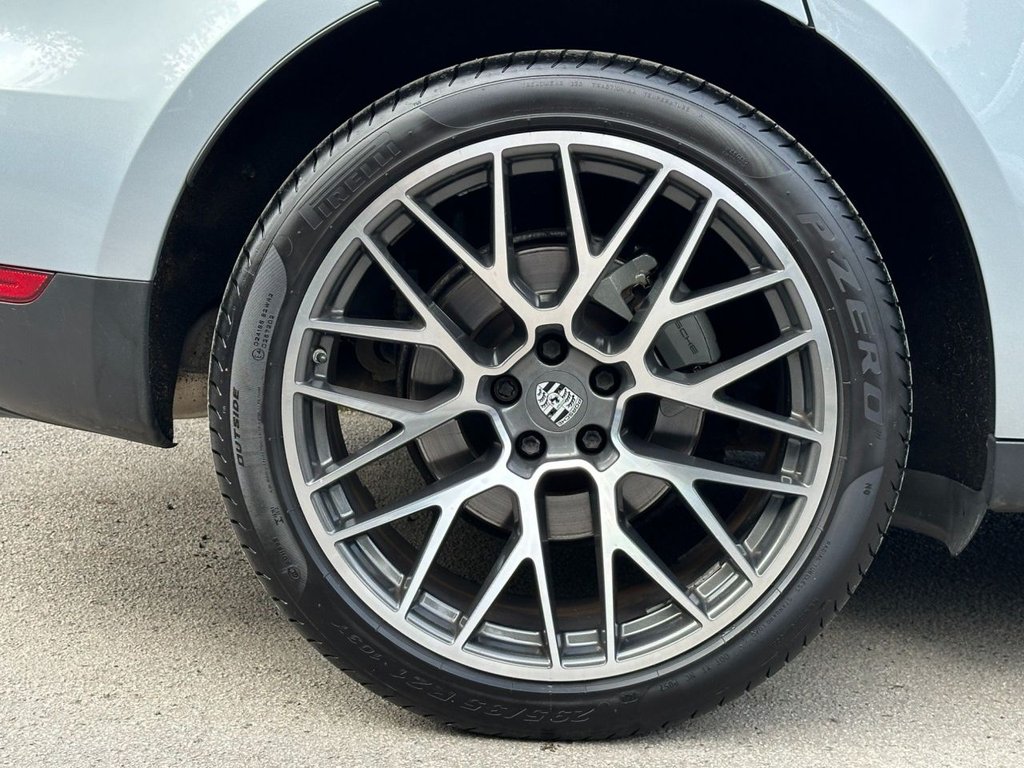 Used Porsche Macan 2019 for sale - 76631776: Photo 25