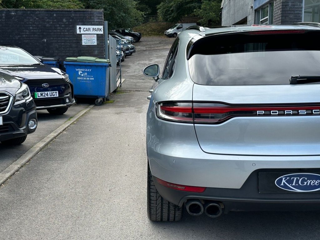 Used Porsche Macan 2019 for sale - 76631776: Photo 37