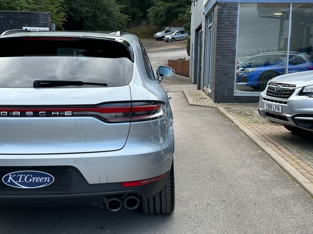 Used Porsche Macan 2019 for sale - 76631776: Photo 38