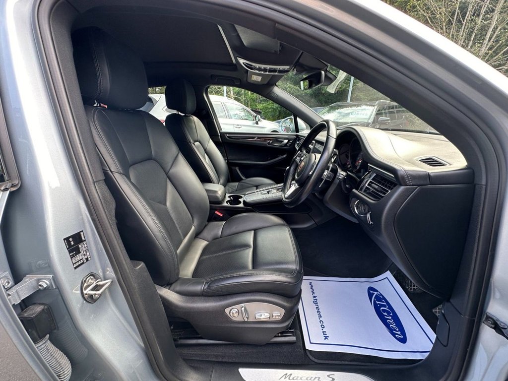 Used Porsche Macan 2019 for sale - 76631776: Photo 7