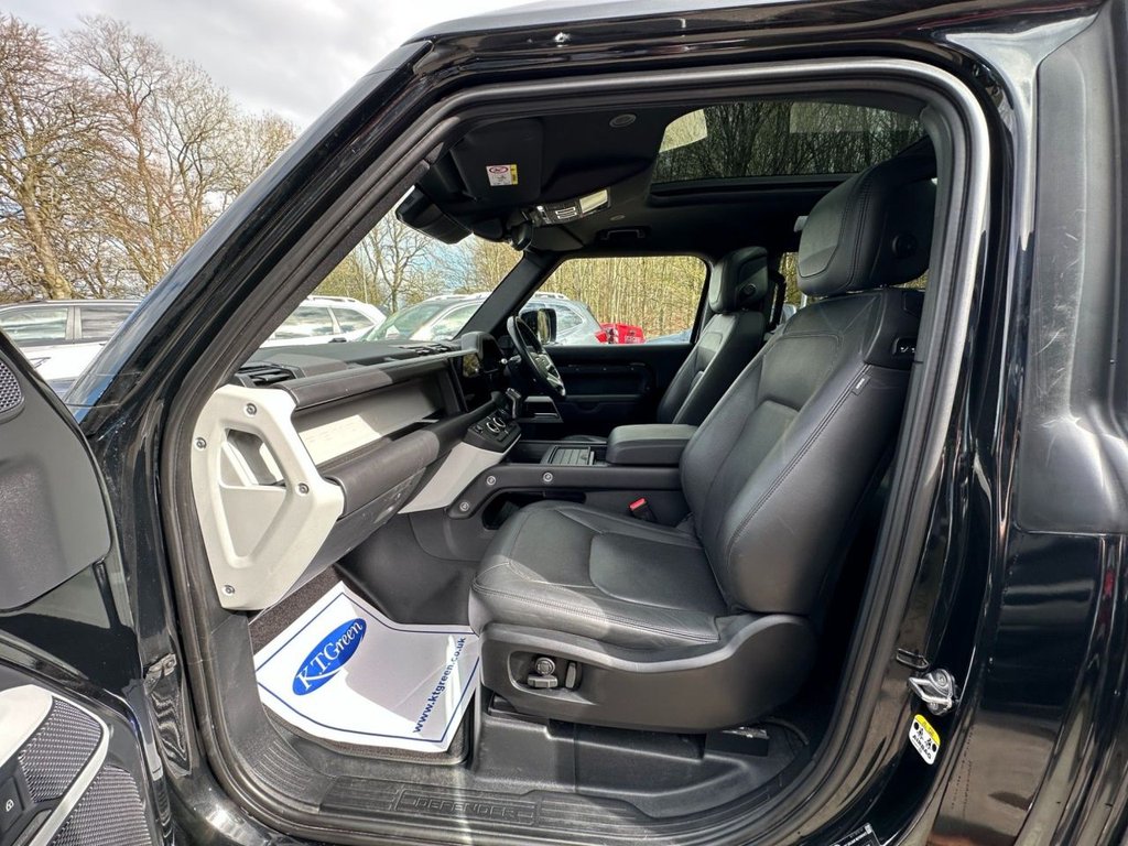 Used Land Rover Defender 2022 for sale - 78097163: Photo 11