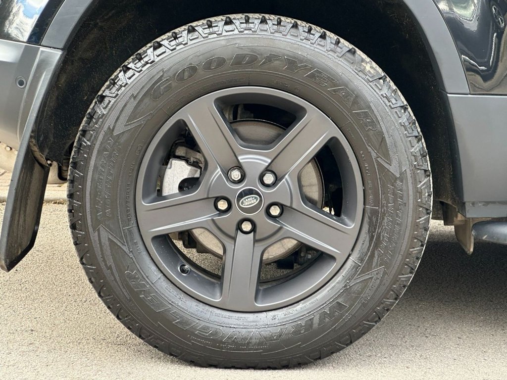 Used Land Rover Defender 2022 for sale - 78097163: Photo 18