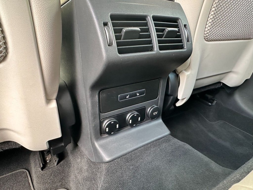 Used Jaguar F-Pace 2017 for sale - 76632002: Photo 14