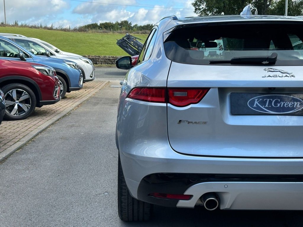 Used Jaguar F-Pace 2017 for sale - 76632002: Photo 34