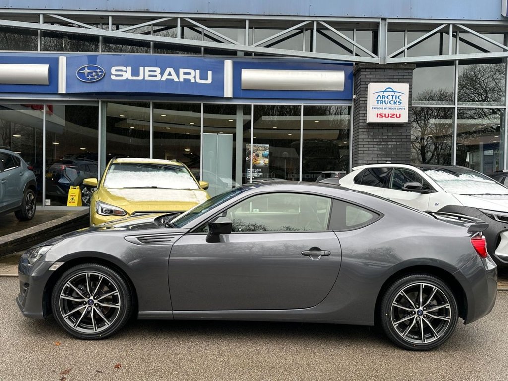 Used Subaru BRZ 2021 for sale - 77547072: Photo 2