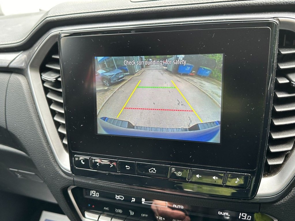 Used Isuzu D-Max 2021 for sale - 76632009: Photo 20