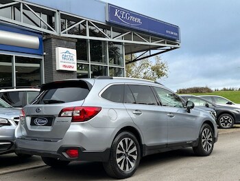 Used Subaru Outback 2015 for sale - 76631965: Photo