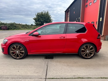 Used Volkswagen Golf 2015 for sale - 75139241: Photo