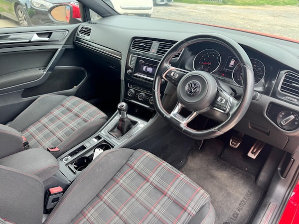 Used Volkswagen Golf 2015 for sale - 75139241: Photo 9