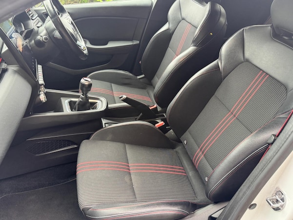 Used Renault Clio 2020 for sale - 75459635: Photo 15