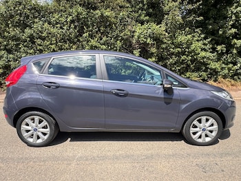 Used Ford Fiesta 2011 for sale - 78858752: Photo