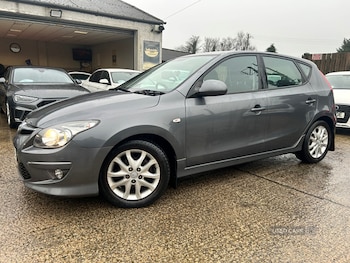Used Hyundai i30 2011 for sale - 77525591: Photo