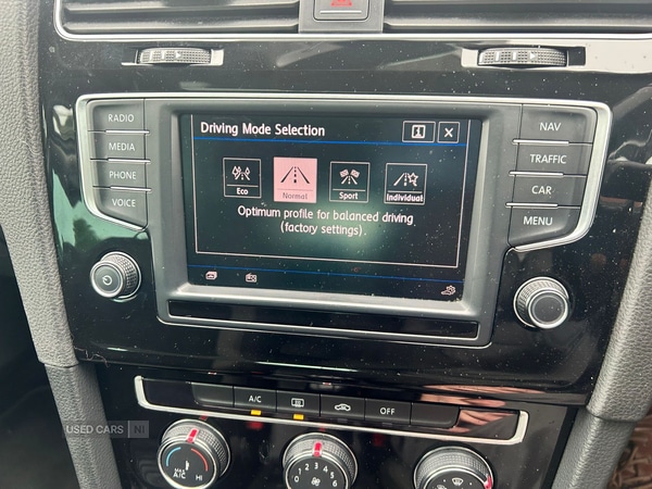 Used Volkswagen Golf 2017 for sale - 76371945: Photo 17