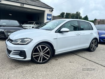 Used Volkswagen Golf 2017 for sale - 79442264: Photo