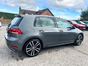 Used Volkswagen Golf 2018 for sale - 79554278: Photo