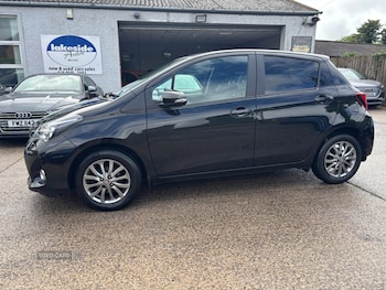 Used Toyota Yaris 2016 for sale - 79076483: Photo