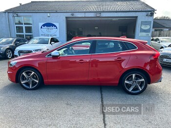 Used Volvo V40 2015 for sale - 78261852: Photo