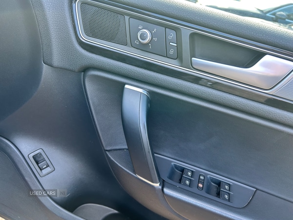 Used Volkswagen Touareg 2015 for sale - 77372281: Photo 16