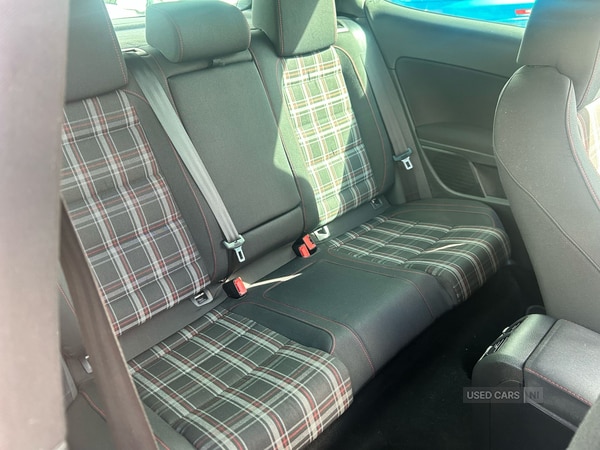 Used Volkswagen Golf 2010 for sale - 74991342: Photo 12