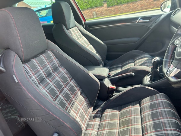 Used Volkswagen Golf 2010 for sale - 74991342: Photo 9