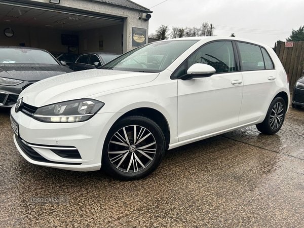 Used Volkswagen Golf 2018 for sale - 76551695: Photo 1