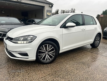 Used Volkswagen Golf 2018 for sale - 76551695: Photo