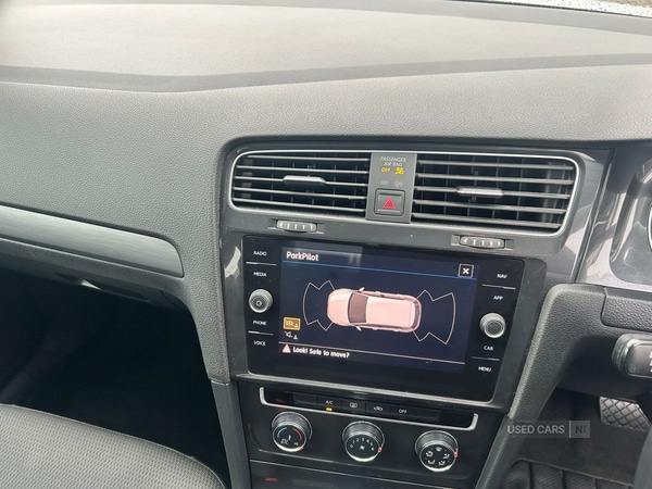 Used Volkswagen Golf 2018 for sale - 76551695: Photo 21