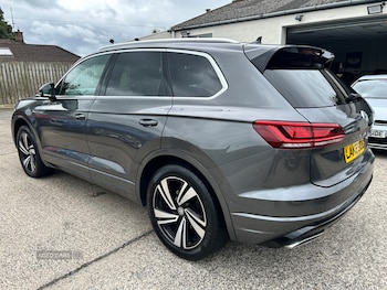 Used Volkswagen Touareg 2019 for sale - 79541030: Photo