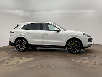 Used Porsche Cayenne 2023 for sale - 78417838: Photo