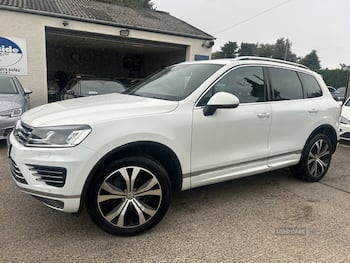 Used Volkswagen Touareg 2015 for sale - 79889353: Photo