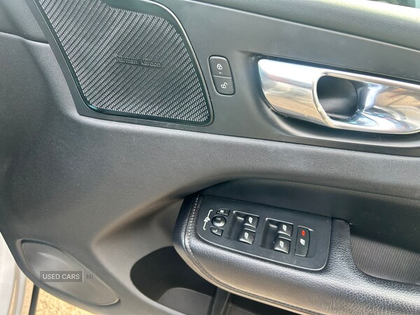 Used Volvo XC60 2018 for sale - 76593316: Photo 19