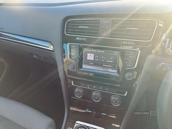 Used Volkswagen Golf 2014 for sale - 77280128: Photo 12