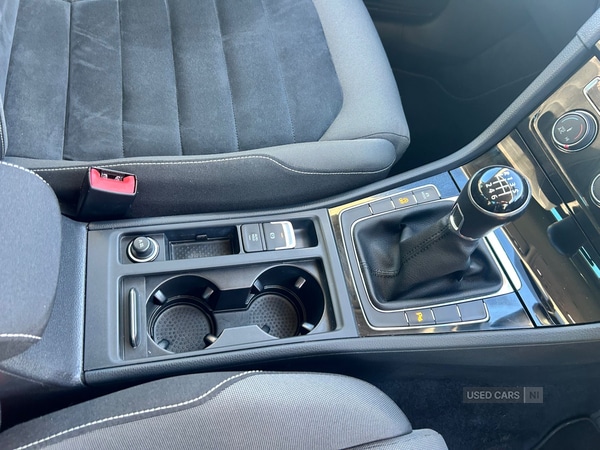 Used Volkswagen Golf 2014 for sale - 77280128: Photo 17