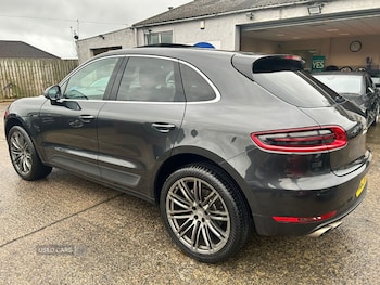 Used Porsche Macan 2016 for sale - 76474110: Photo