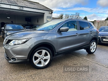 Used Nissan Qashqai 2015 for sale - 78262049: Photo