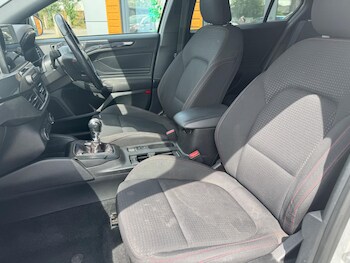 Used Ford Focus 2019 for sale - 78609318: Photo