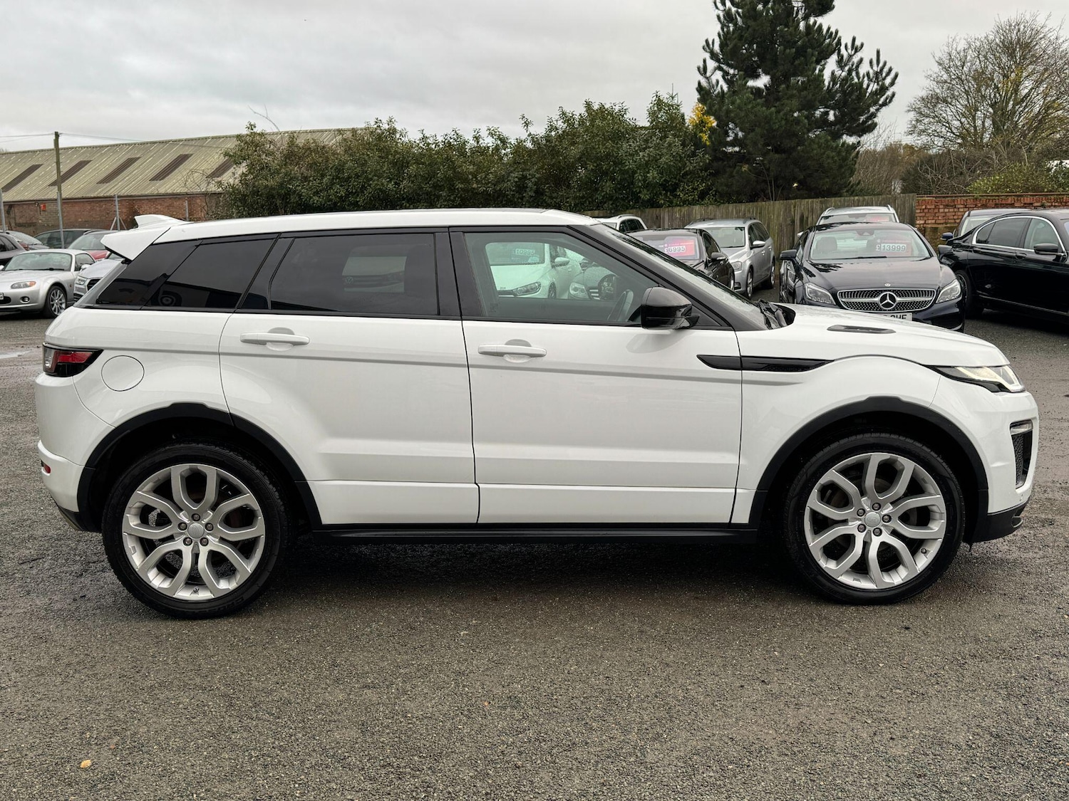 Used Land Rover Range Rover Evoque 2019 for sale - 76759386: Photo 11