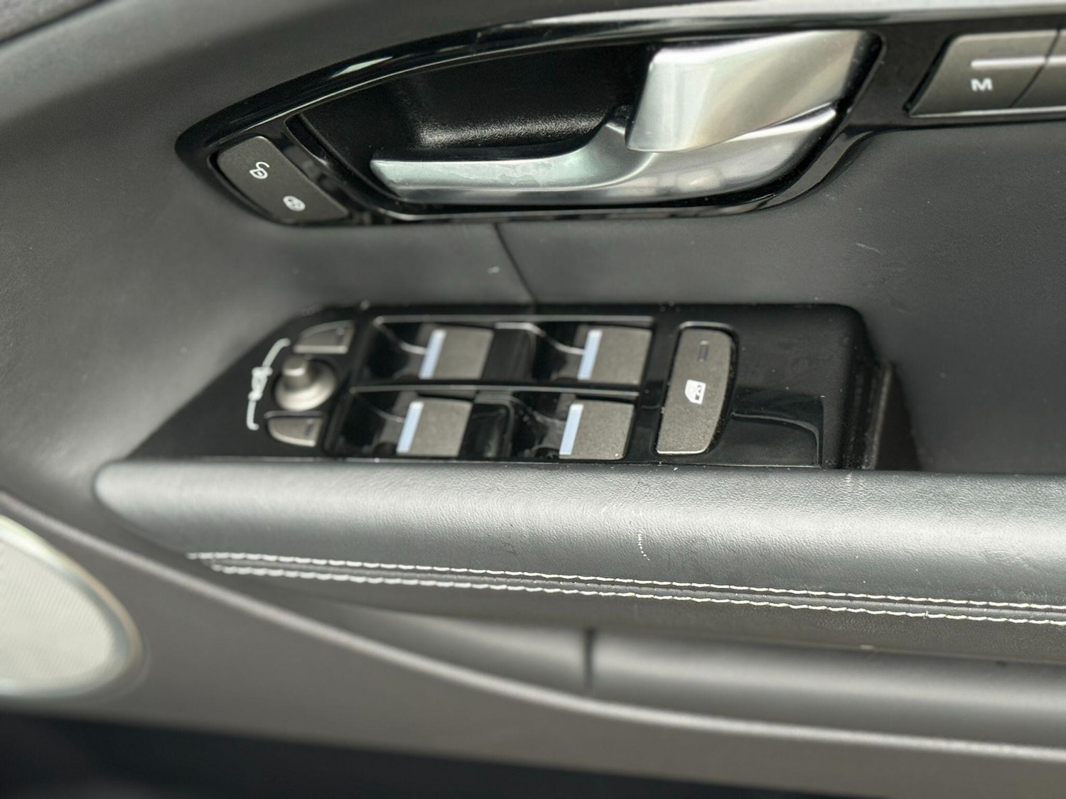 Used Land Rover Range Rover Evoque 2019 for sale - 76759386: Photo 28