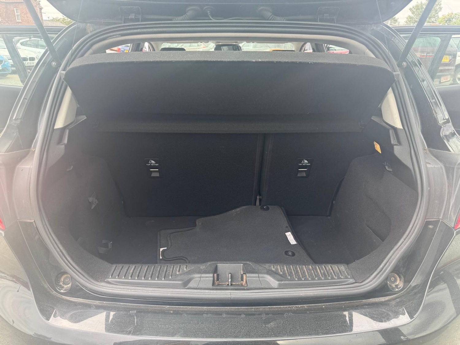Vehicle 29