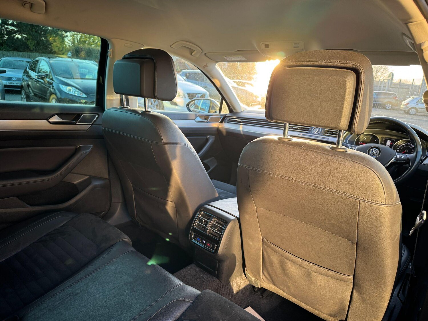 Used Volkswagen Passat 2015 for sale - 76409356: Photo 22