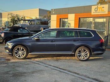 Used Volkswagen Passat 2015 for sale - 76409356: Photo