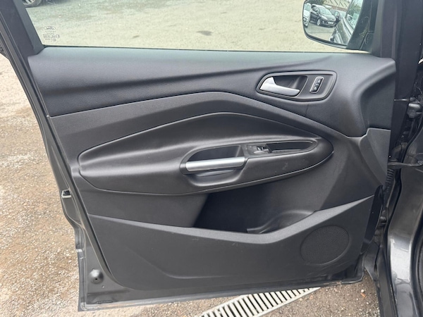 Used Ford Kuga 2014 for sale - 76188726: Photo 20