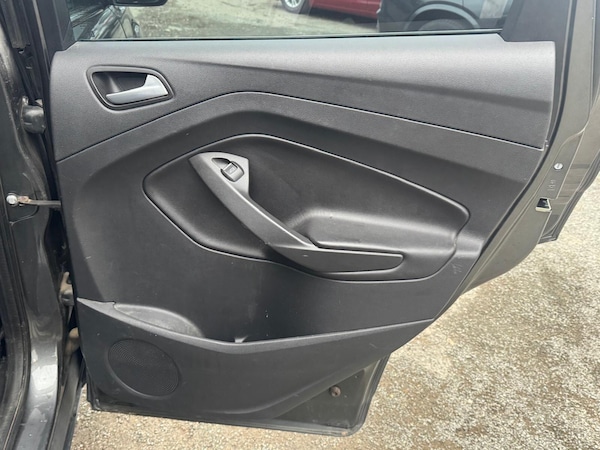 Used Ford Kuga 2014 for sale - 76188726: Photo 21