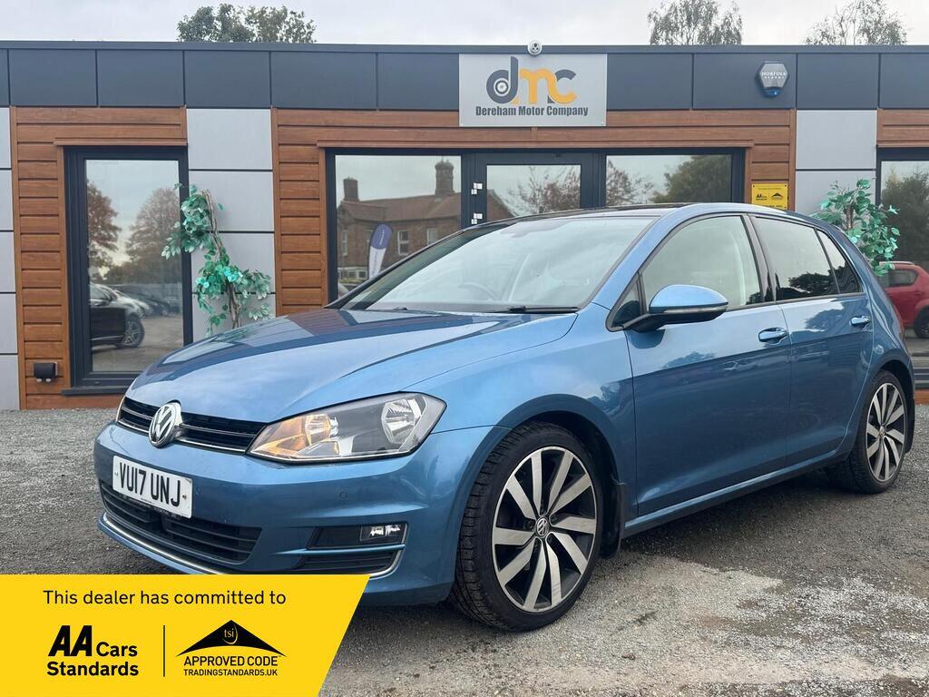 Used Volkswagen Golf 2017 for sale - 76200541: Photo 1